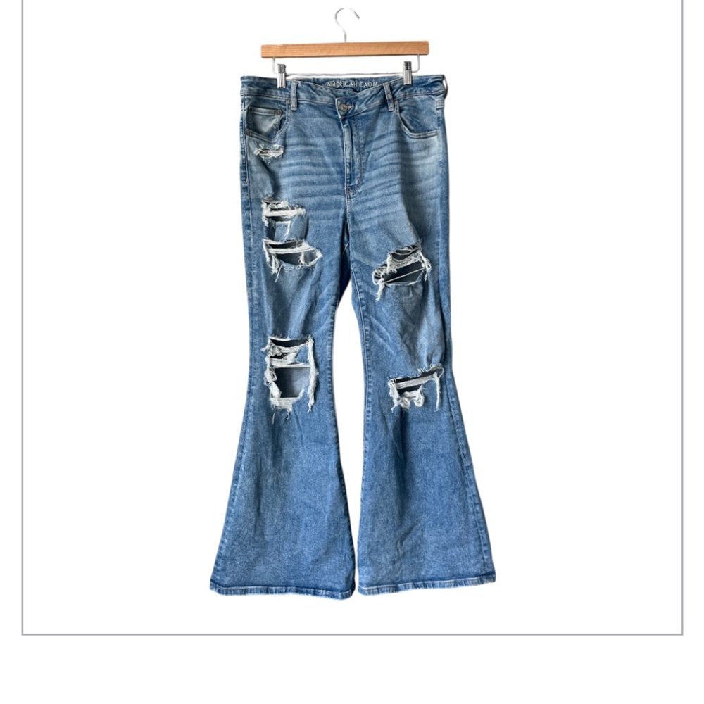 American Eagle SUPER HI-RISE FLARE jeans